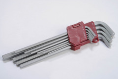 CLE MALE 6 PANS LONGUE 1,5 A 10 MM SUR SUPPORT - JEU DE 10